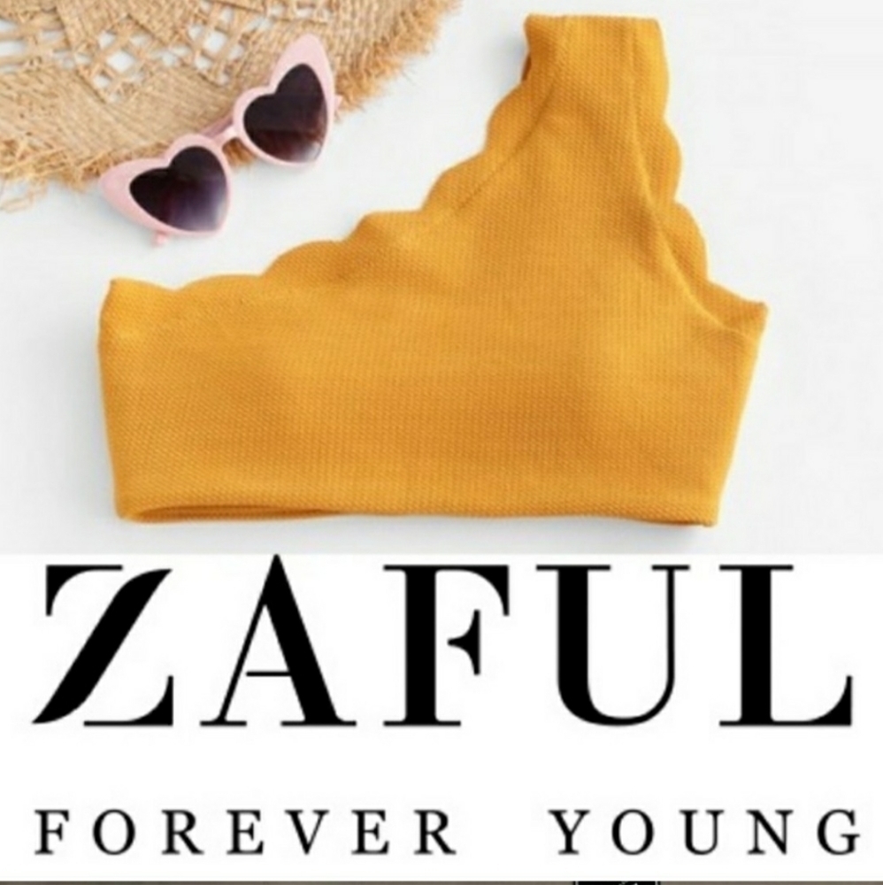 😄Pick 3: NEW Zaful Forever Young One Shoulder Swim Top. Size Large.